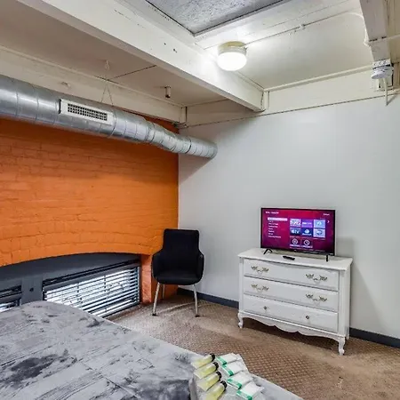 Centric Modern Loft W/ King Beds Apartment Rochester Exterior photo